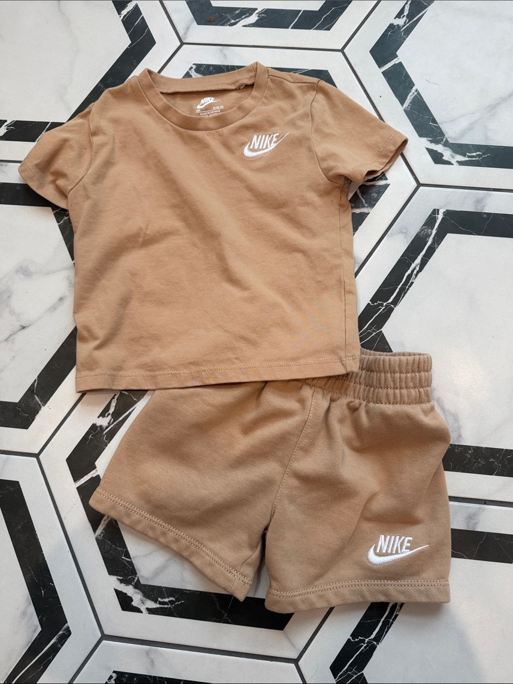 Boys Nike Set